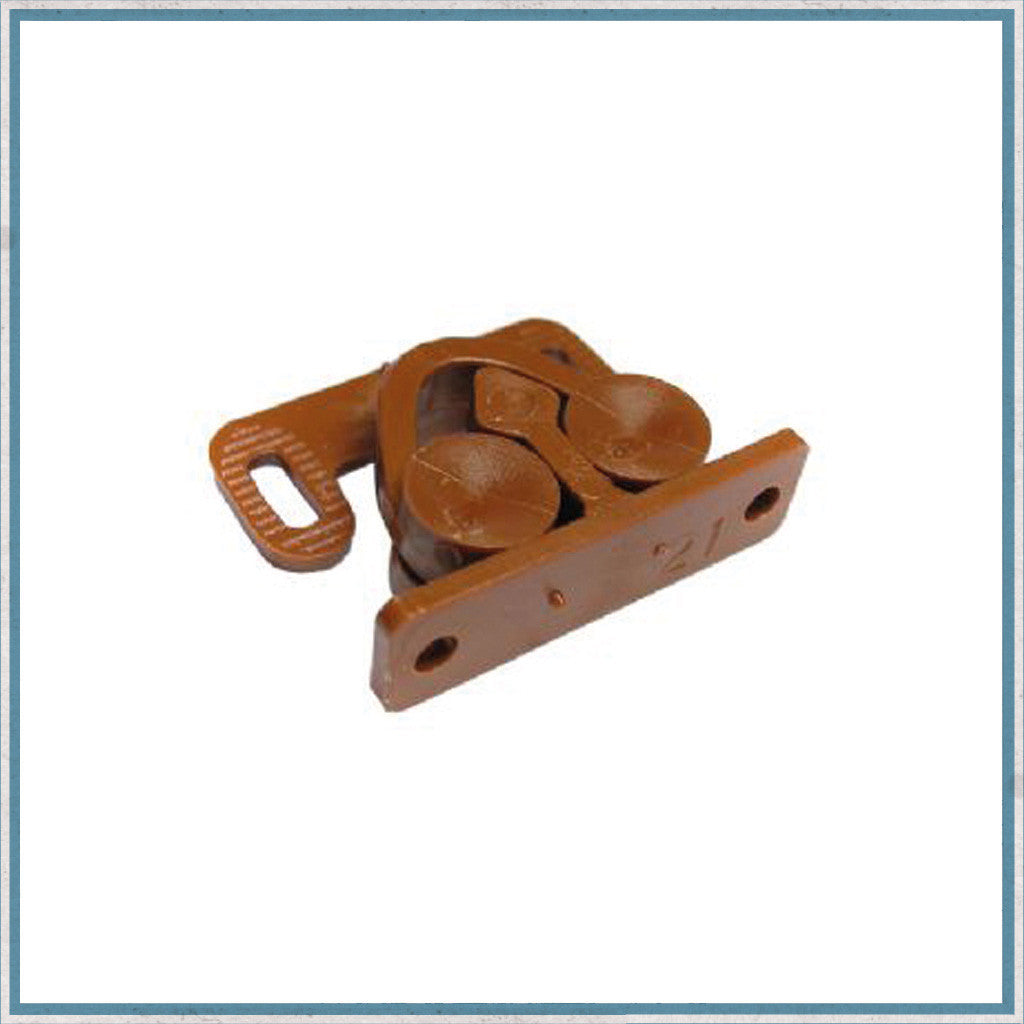 Plastic twin roller catch