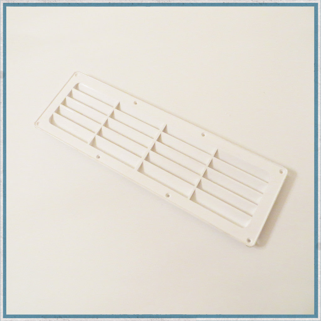 Recessed vent, overall size 325 x 105mm